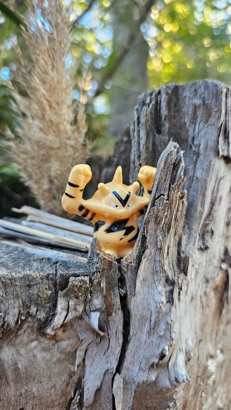Super figurine Pokemon Nintendo bondai elektek