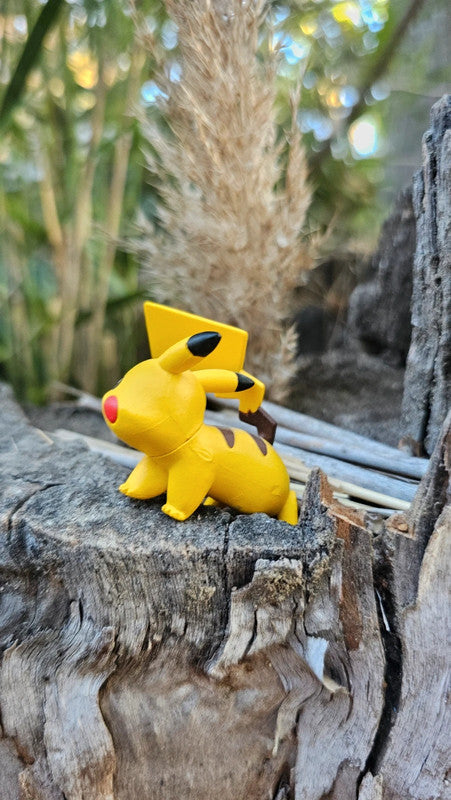 Super figurine Pokemon Nintendo tomy pikachu