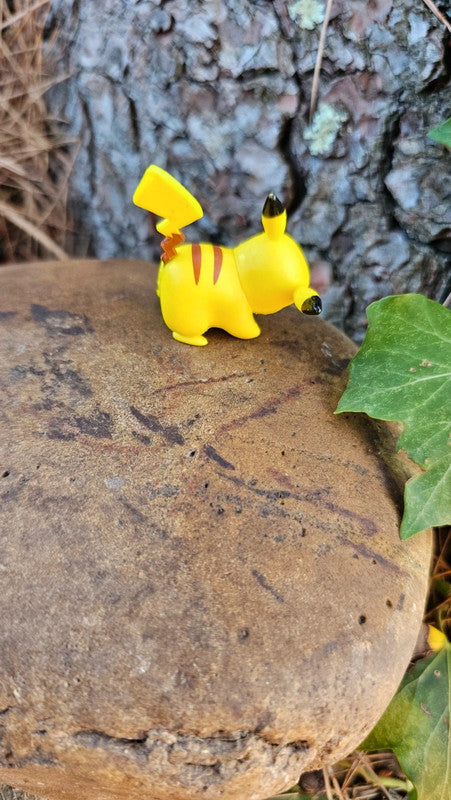 Super figurine Pokemon Nintendo pikachu