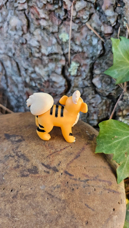 Super figurine Pokemon Nintendo Caninos
