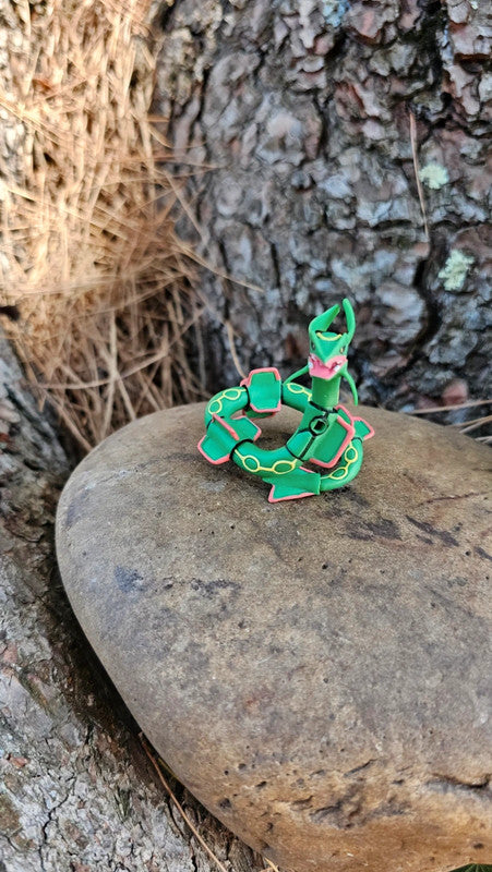 Super figurine Pokemon Nintendo rayquaza