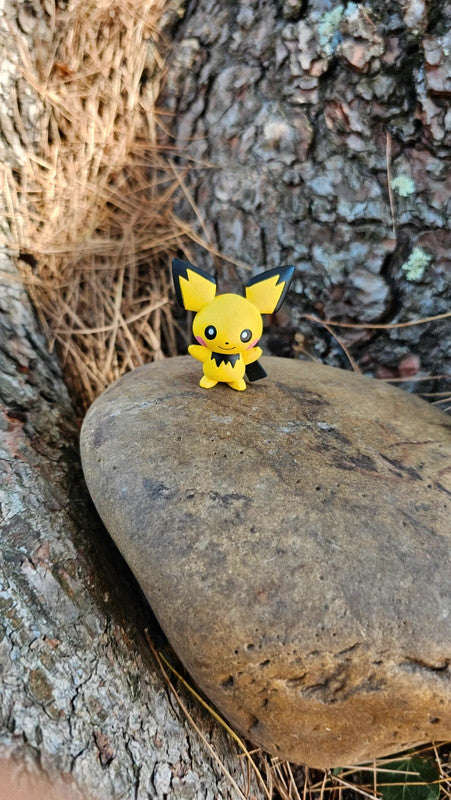 Super figurine Pokemon Nintendo tomy pitchu