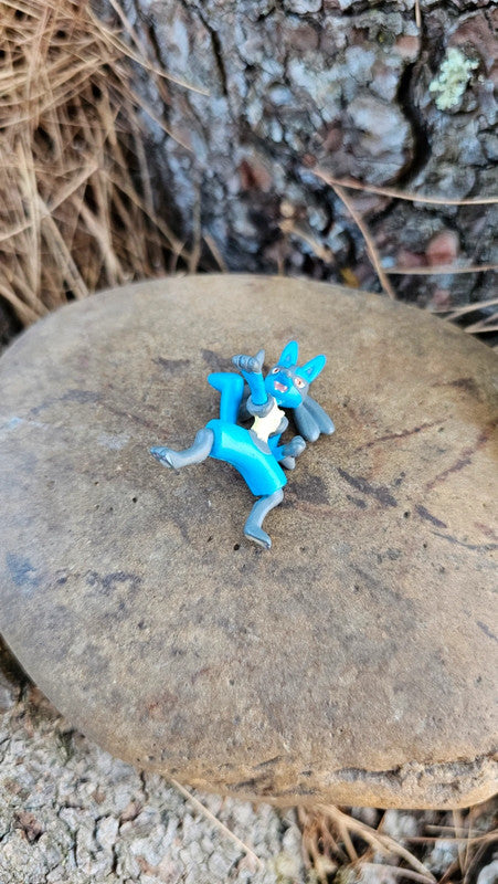 Super petite figurine Pokemon Nintendo lucario