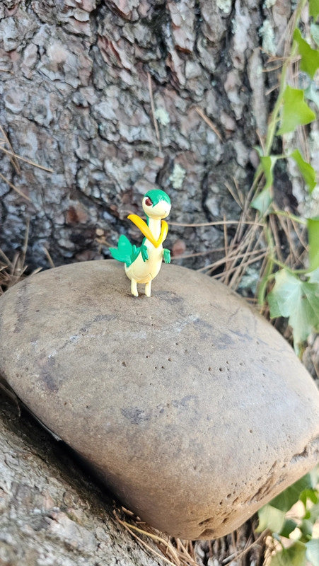 Super figurine Pokemon Nintendo tomy lianaja