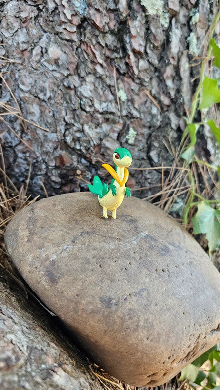 Super figurine Pokemon Nintendo tomy lianaja