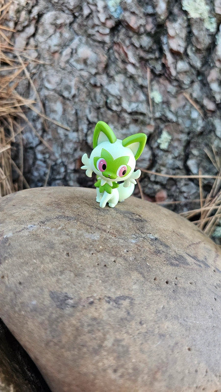 Super figurine Pokemon Nintendo tomy Poussacha
