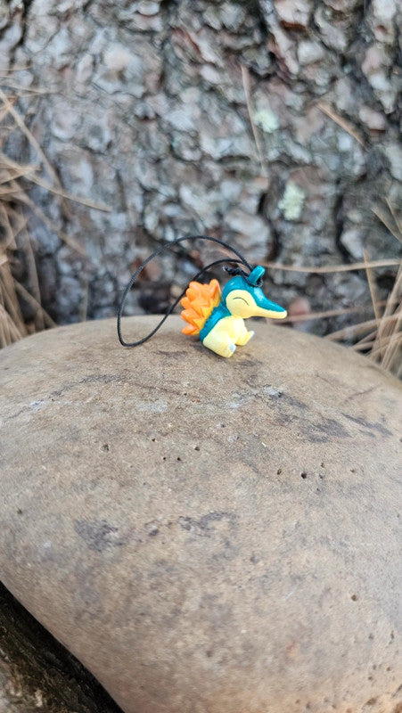 Super petite figurine Pokemon Nintendo porte clé hericendre