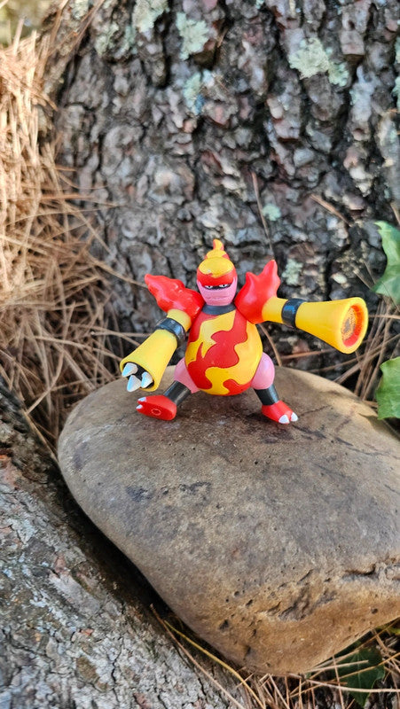 Super figurine Pokemon Nintendo maganon