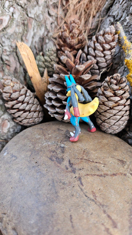 Super figurine Pokemon Nintendo tomy mega-lucario