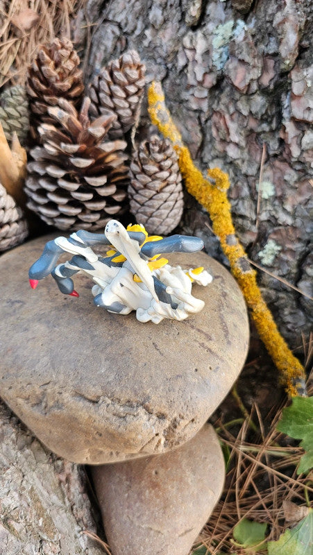 Super figurine Pokemon Nintendo Giratina
