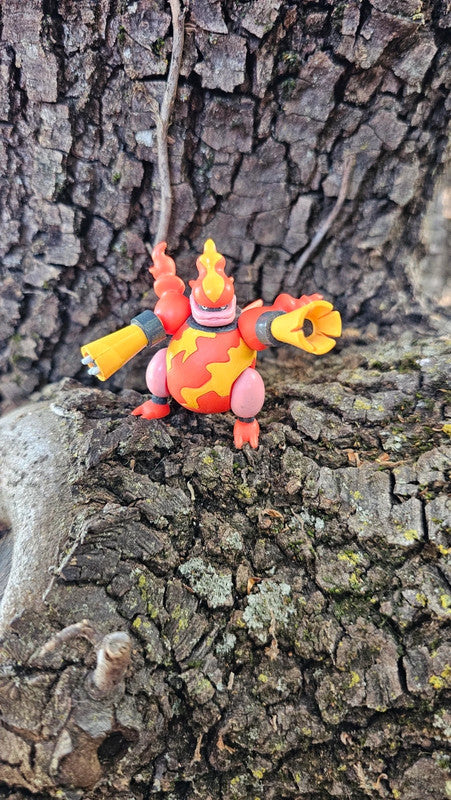 Super figurine Pokemon Nintendo maganon