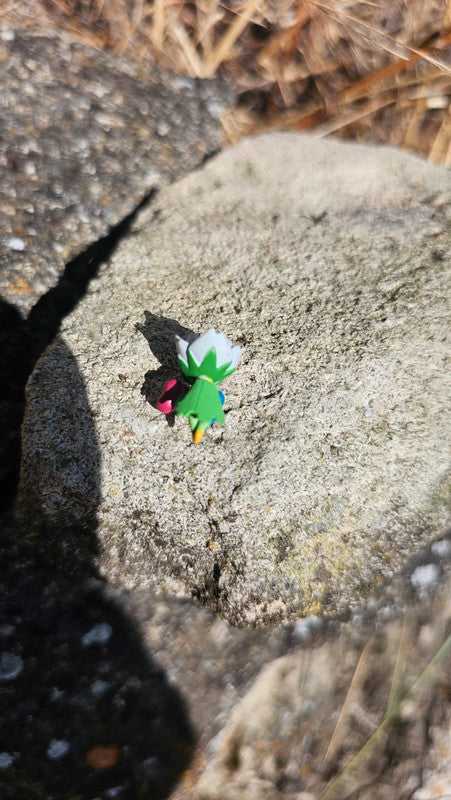 Super petite figurine Pokemon Nintendo roserade