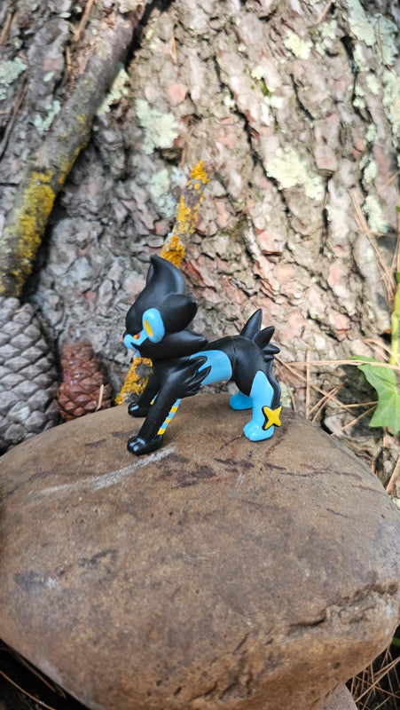 Super figurine Pokemon Nintendo luxray