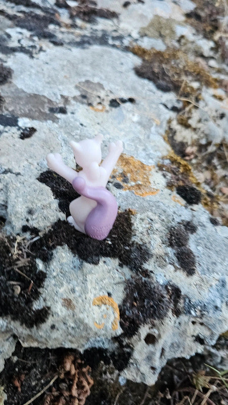 Super figurine Pokemon Nintendo finger puppet Mewtwo