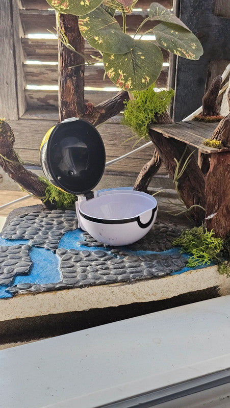 Super pokeball pour figurine Pokemon Nintendo
