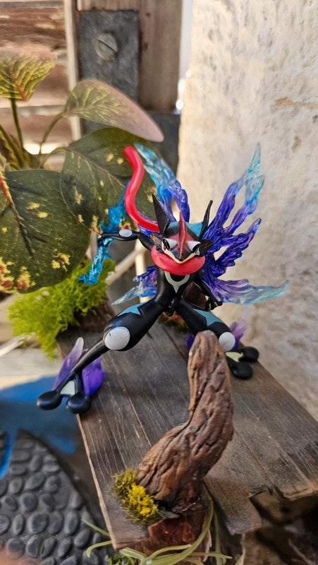 Super figurine Pokemon Amphinobi