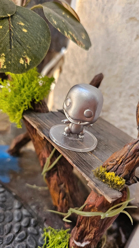 Super figurine Pokemon Nintendo mini pop Salameche argentée