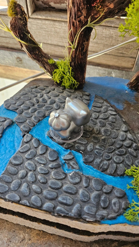 Super figurine Pokemon Nintendo mini pop Bulbizarre argentée