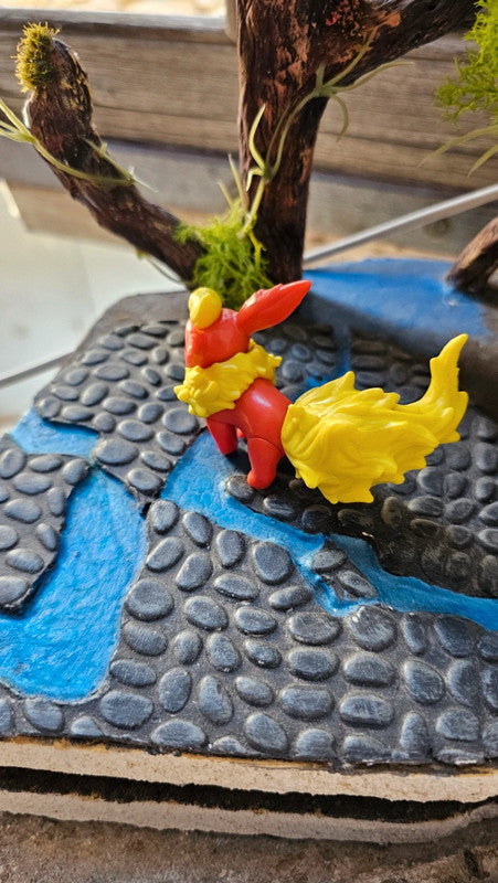Super figurine Pokemon pyroli