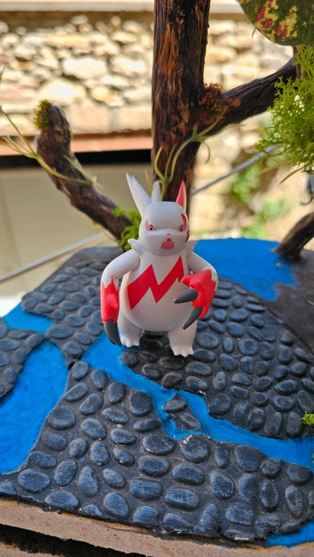 Super figurine Pokemon Nintendo mangriff