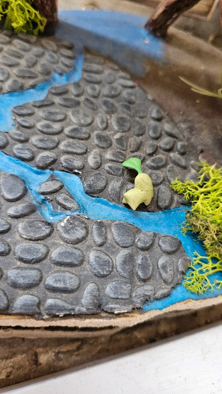 Super petite mini figurine Pokemon Nintendo Germignon