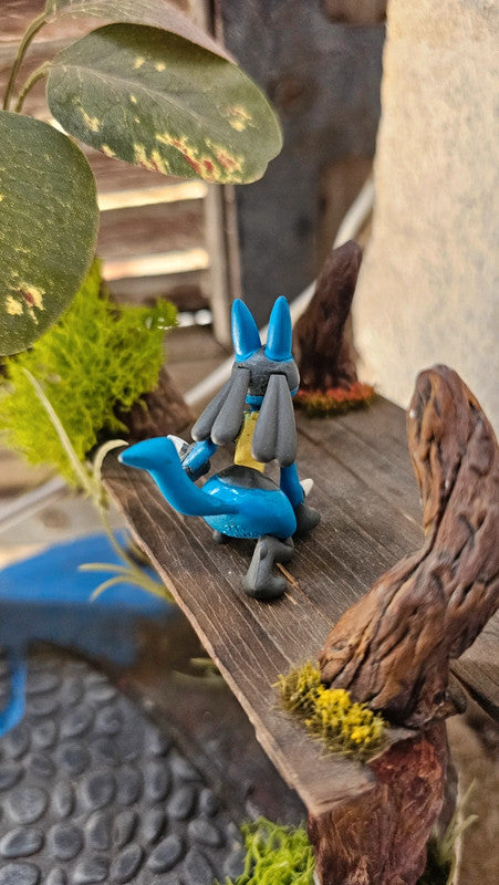Super figurine Pokemon lucario