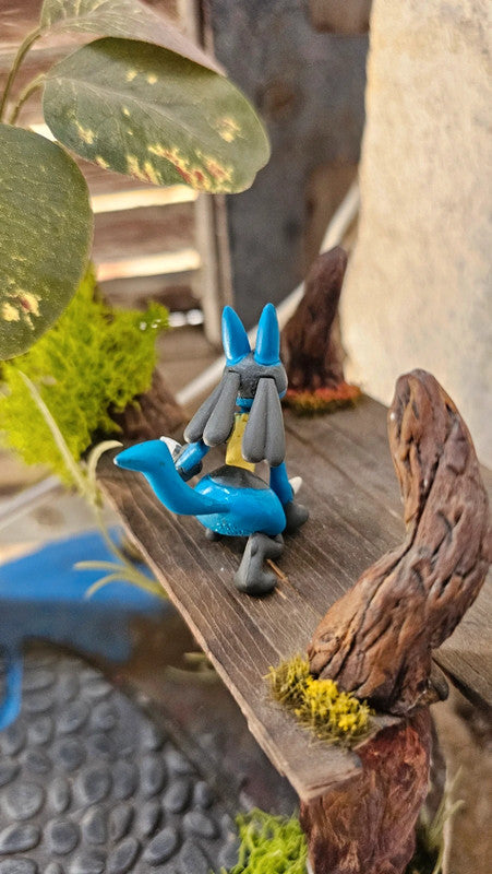 Super figurine Pokemon lucario