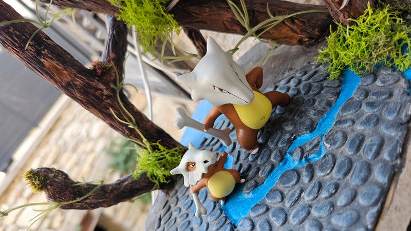 Super figurine Pokemon Nintendo Évolution Osselait ossatueur