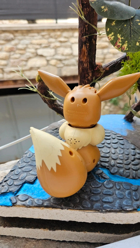 Super grande figurine Pokemon Nintendo Évoli interactif
