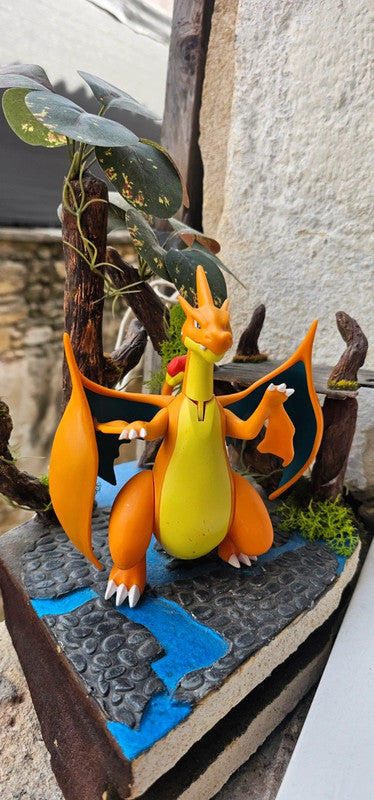 Super grande figurine Pokemon Nintendo tomy Mega-Dracaufeu