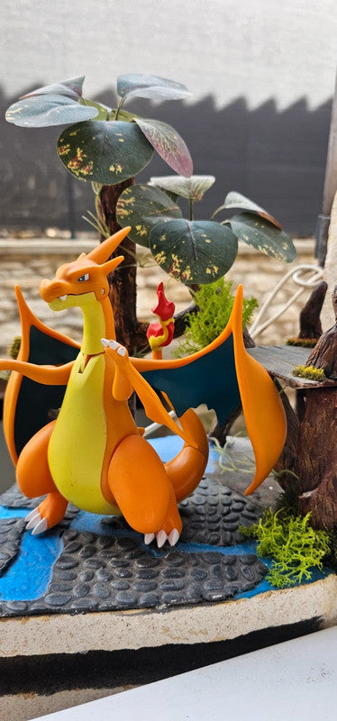 Super grande figurine Pokemon Nintendo tomy Mega-Dracaufeu