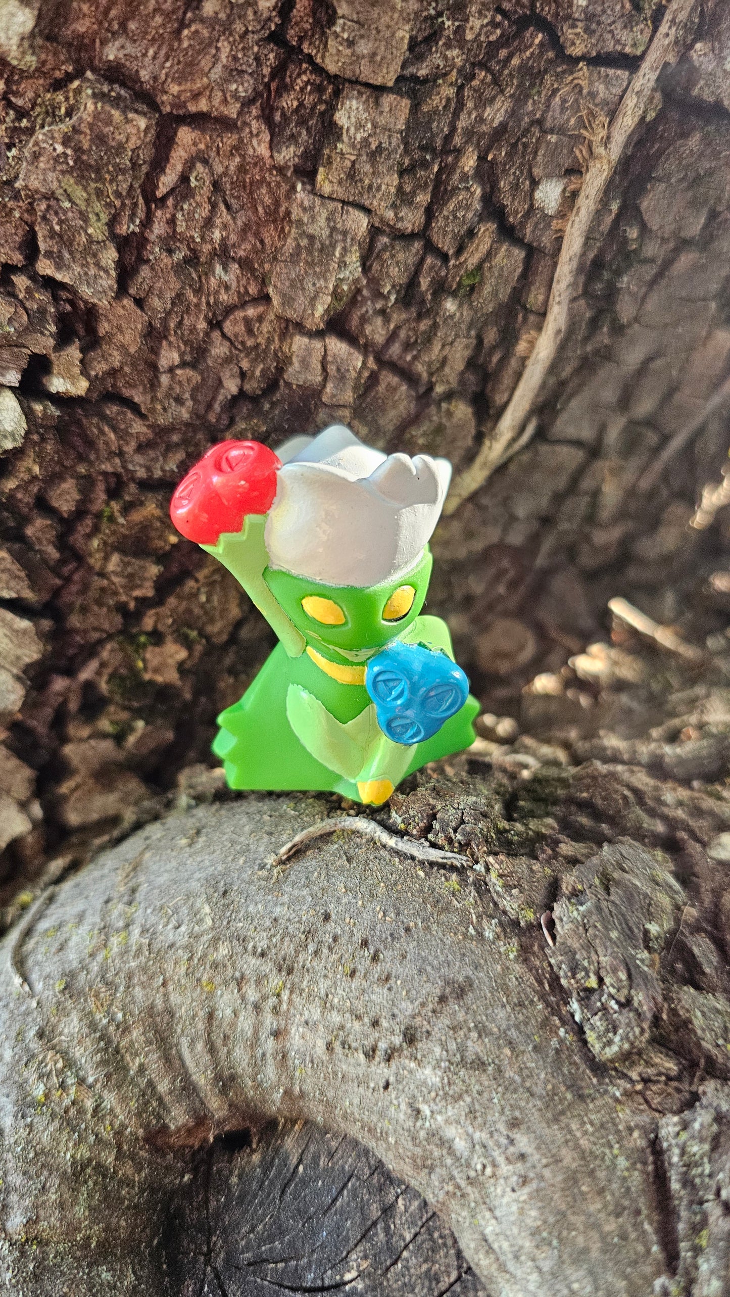 Figurine Pokemon Nintendo finger puppet Roserade