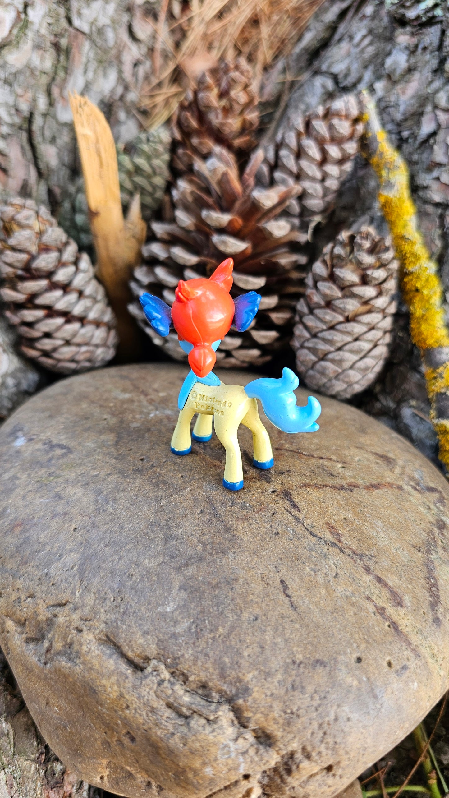 Figurine Pokemon Nintendo tomy Kaldeo