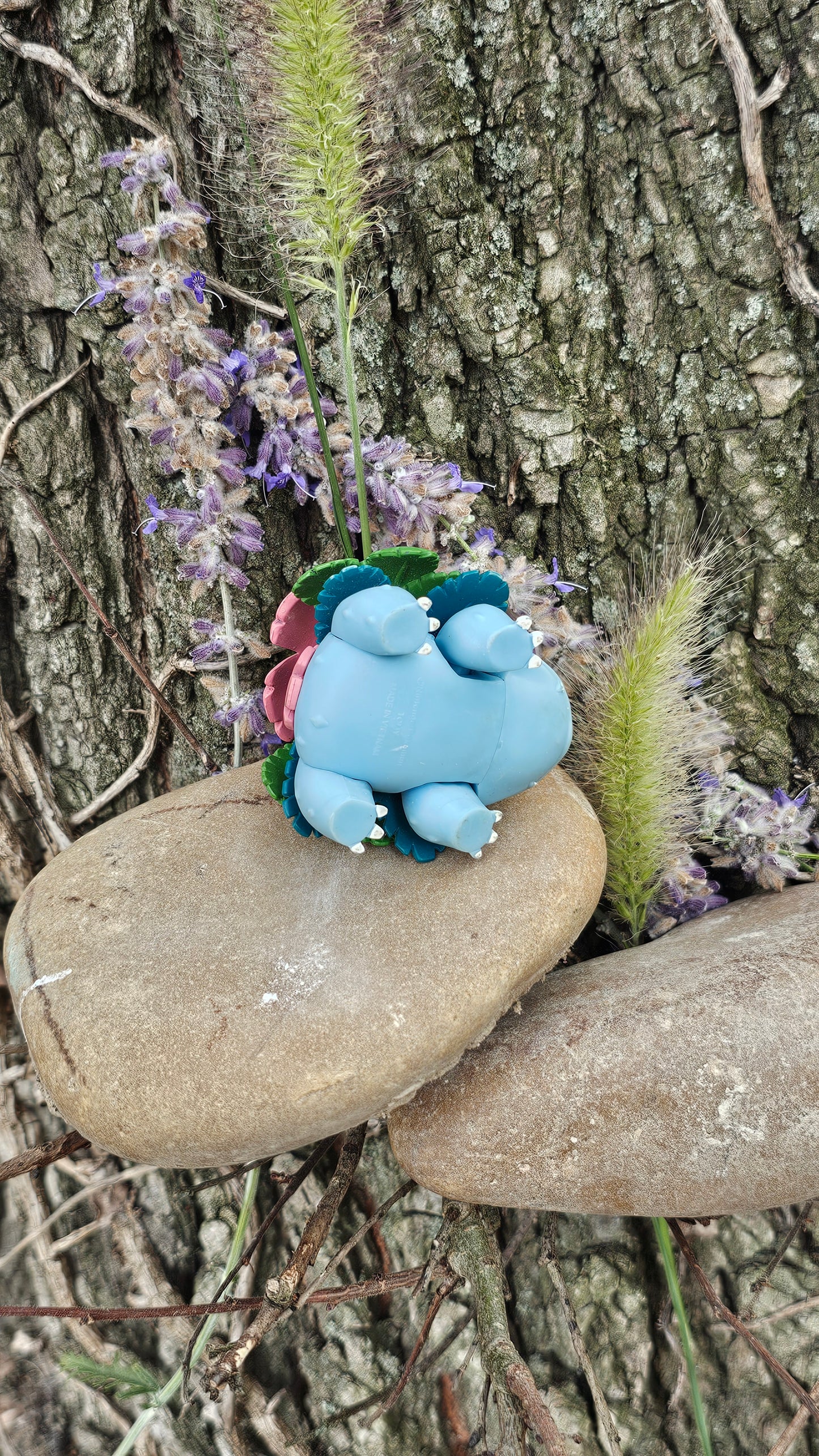Super figurine Pokemon Nintendo tomy Mega-florizarre