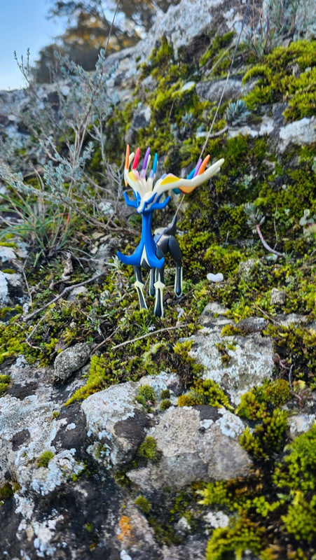 Super figurine Pokemon Nintendo tomy xerneas