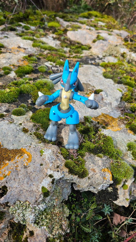 Super figurine Pokemon lucario