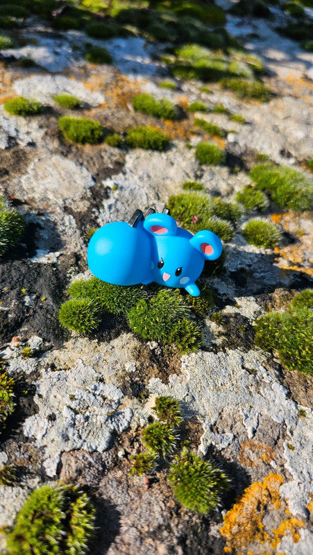 Super figurine Pokemon Nintendo finger puppet azurill