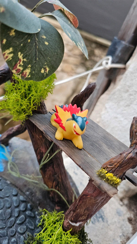 Super figurine Pokemon Nintendo finger puppet feurisson