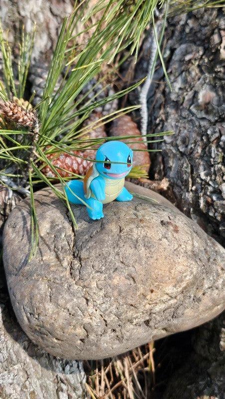 Super figurine Pokemon Nintendo Carapuce effet brillant