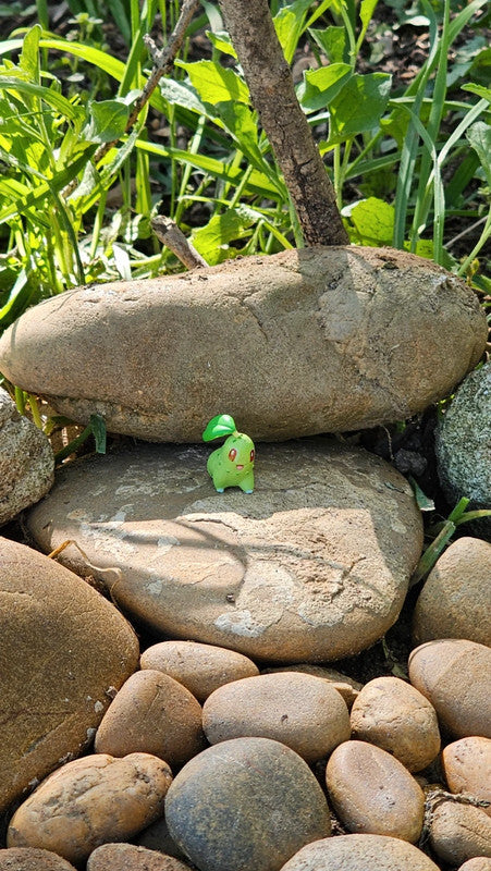 Super petite figurine Pokemon Nintendo Germignon