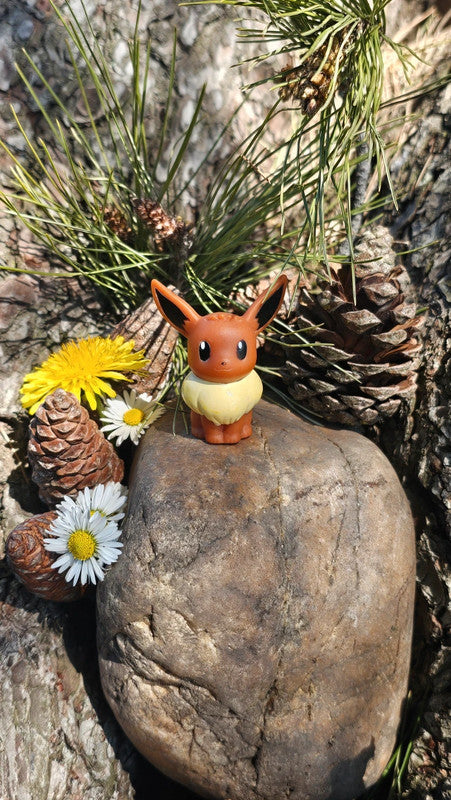 Super figurine Pokemon Nintendo finger puppet Évoli