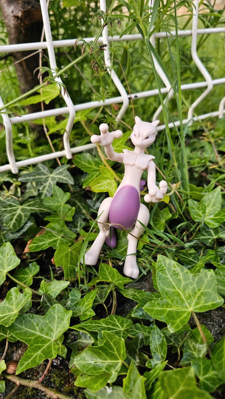 Super figurine Pokemon Mewtwo