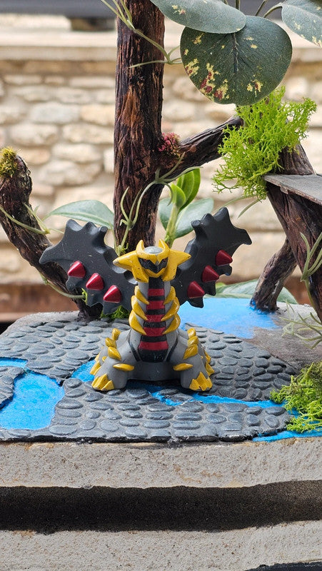 Super figurine Pokemon Nintendo Giratina
