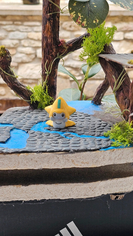 Super figurine Pokemon Nintendo finger puppet jirachi