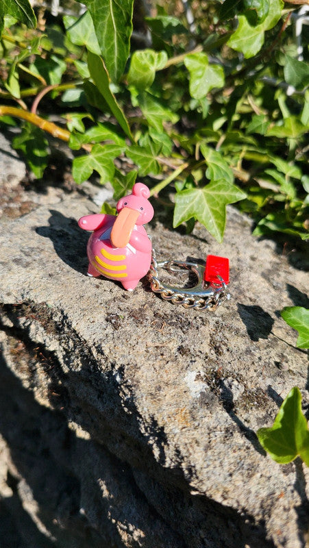 Super figurine Pokemon Nintendo coudlangue porte clé