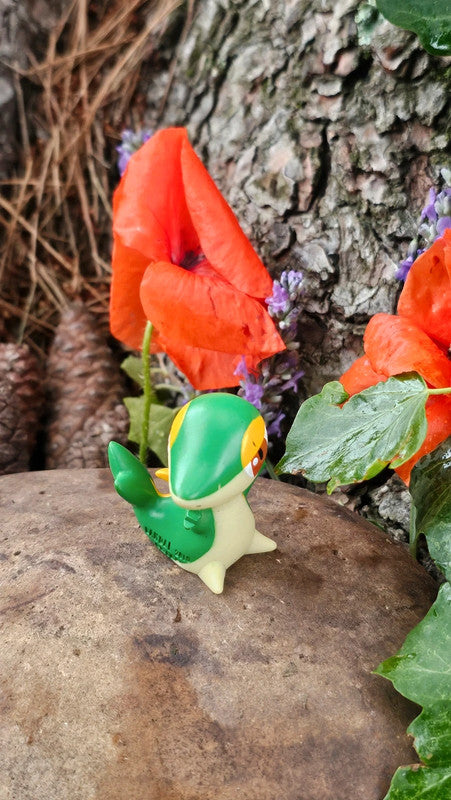 Super figurine Pokemon Nintendo finger puppet Vipelierre