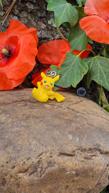 Super petite figurine Pokemon Nintendo porte clé pikachu