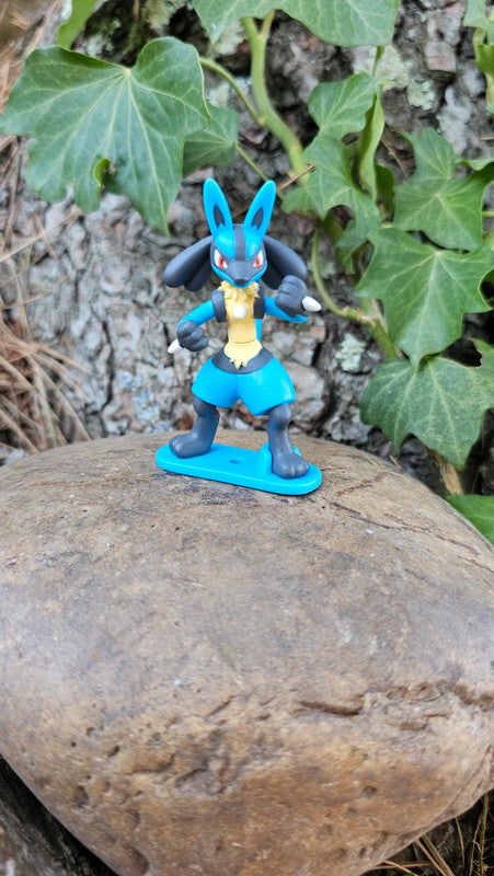 Super figurine Pokemon Nintendo tomy lucario