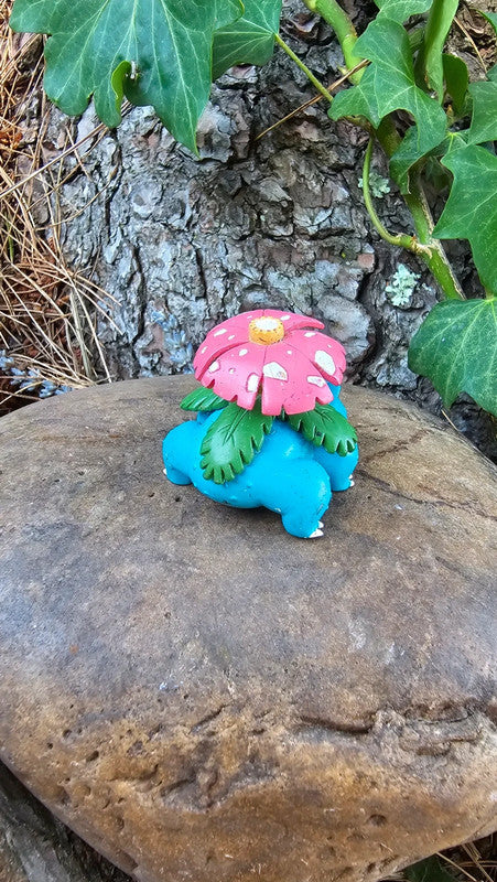 Super figurine Pokemon Nintendo tomy Florizarre