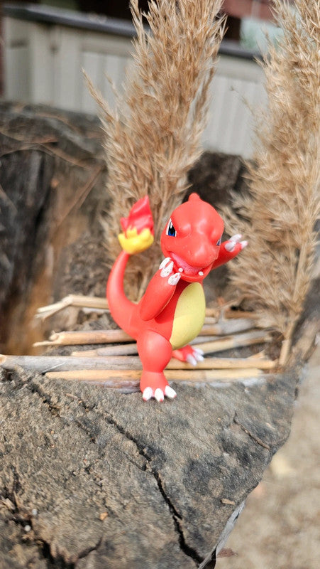 Super figurine Pokemon Nintendo reptincel